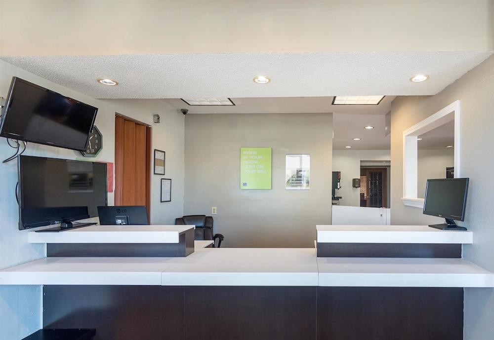 Studio Inn Extended Stay Oklahoma City Airport By Oyo Экстерьер фото